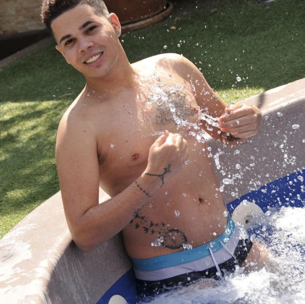 Chico busca chica en Gerona: 