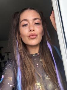 Chica busca chico en Asturias: 