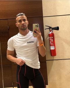 Chico busca chica en Asturias: 