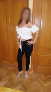 624711169: Chica busca chico en Madrid