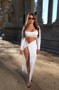 651156144: Chica busca chico en Madrid