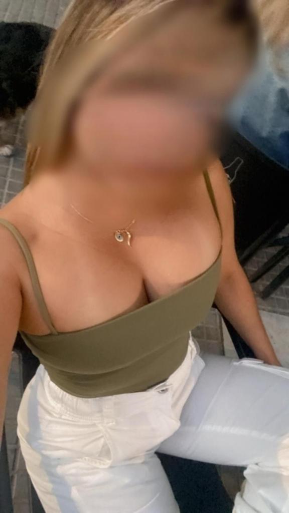 Chica busca chico en Tenerife: 