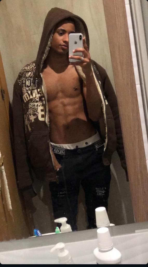 657492740: Chico busca chica en Madrid