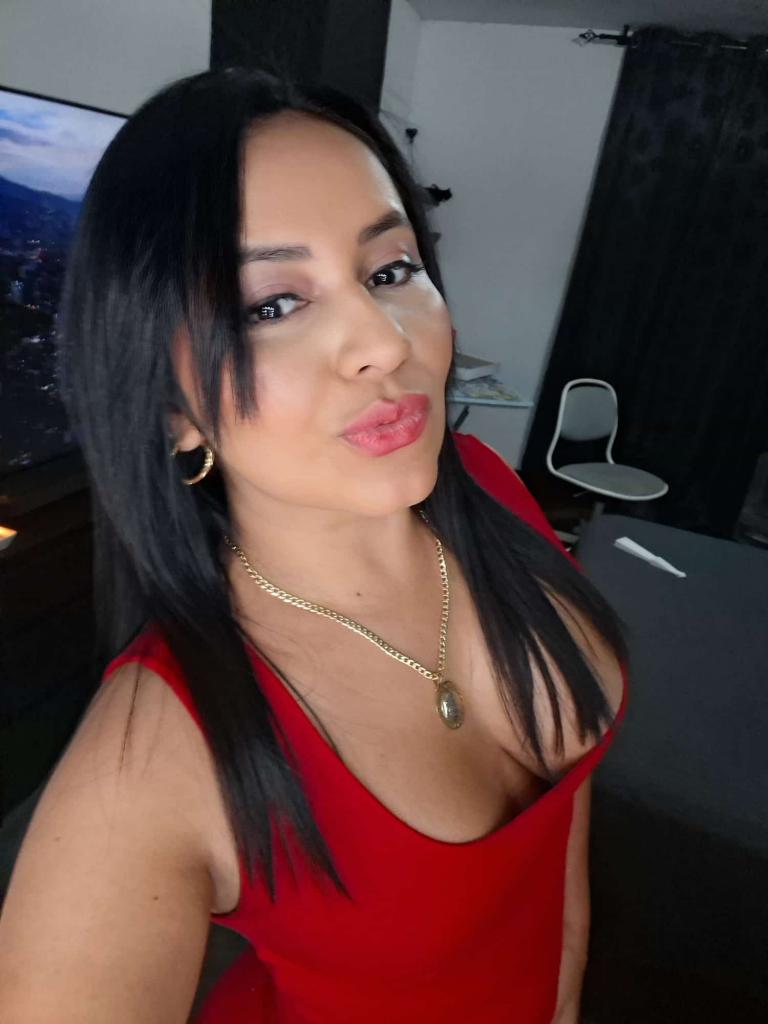 Chica busca chico en Mallorca: 