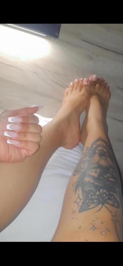 Chica busca chico en Almería: 