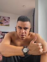 614985718: Chico busca chica en Madrid