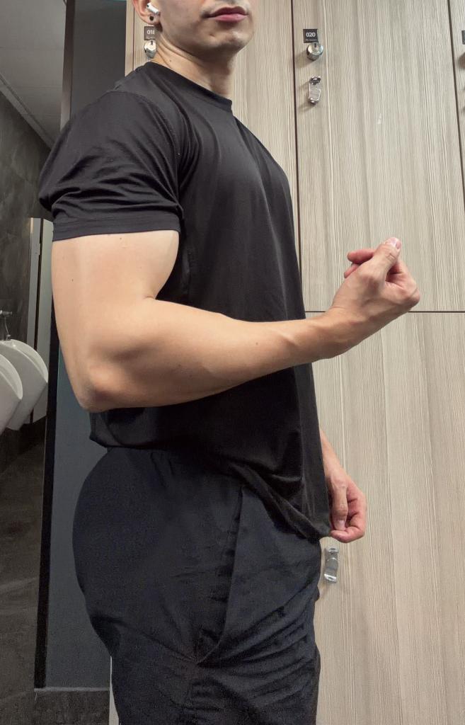 Chico busca chica en Málaga: 