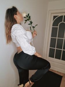 651338703: Chica busca chico en Mallorca