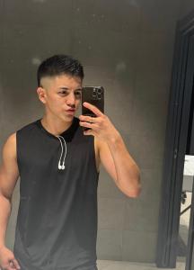 Chico busca chica en Valencia: 