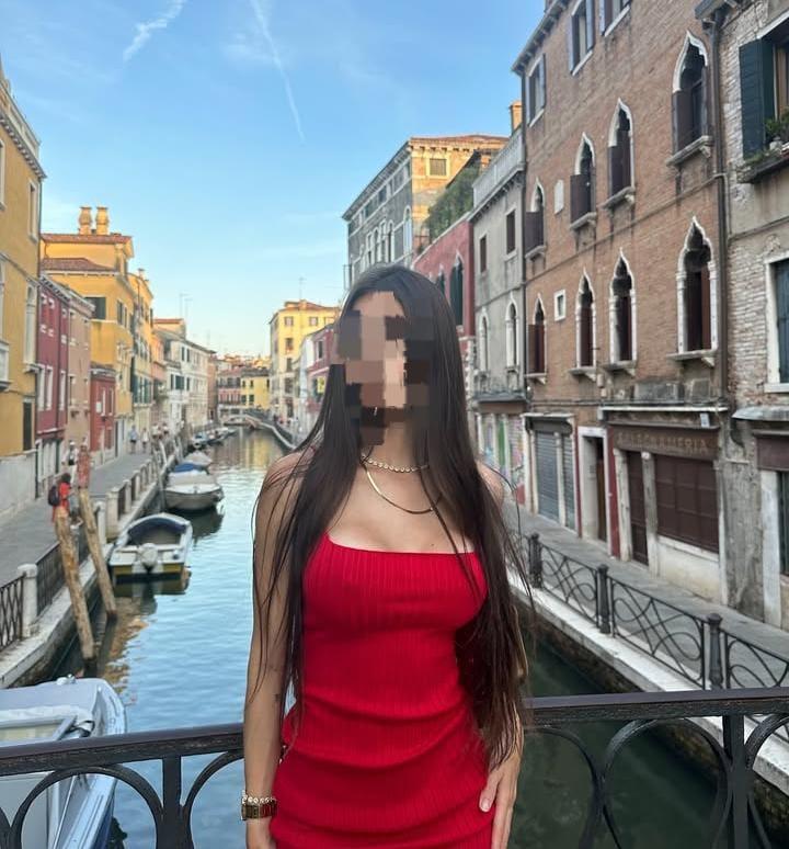 Chica busca chico en Barcelona: 