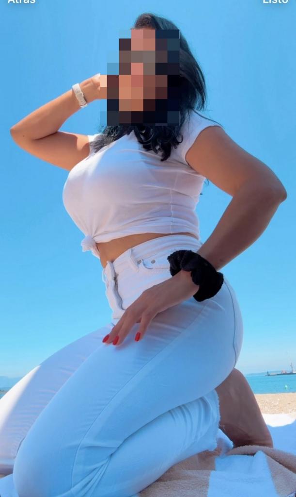 Chica busca chico en Tenerife: 