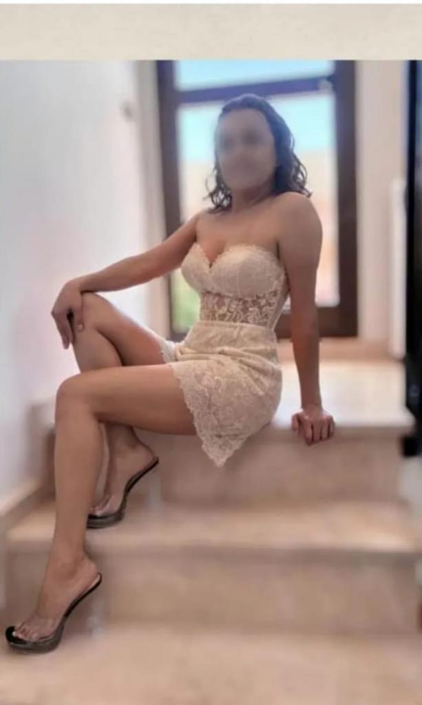 Chica busca chico en Murcia: Chica busca chico