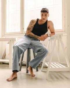 Chico busca chica en Málaga: 