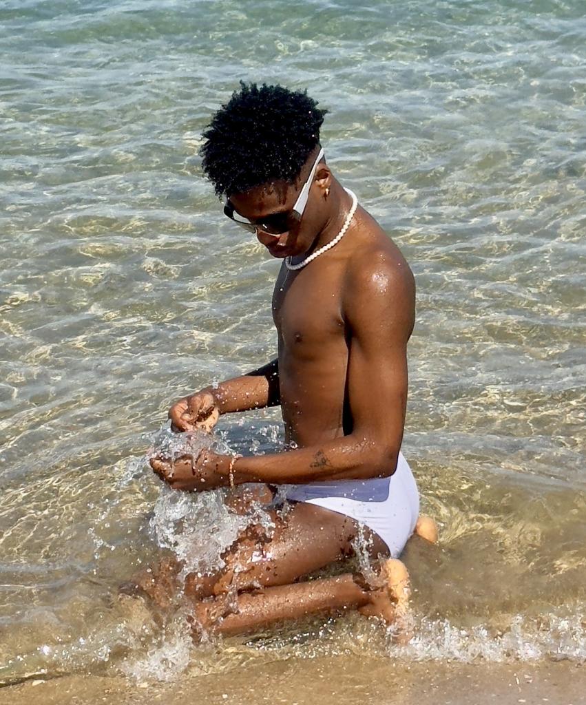 611271304: Chico busca chica en Madrid