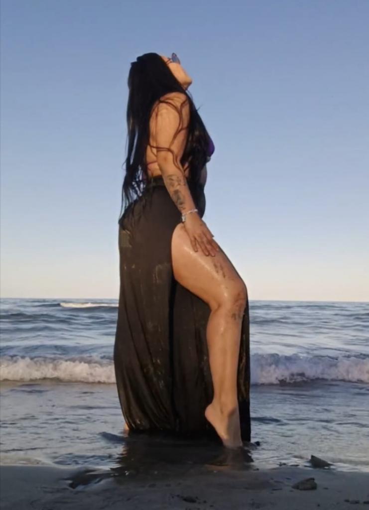 612418393: Chica busca chico en Cantabria