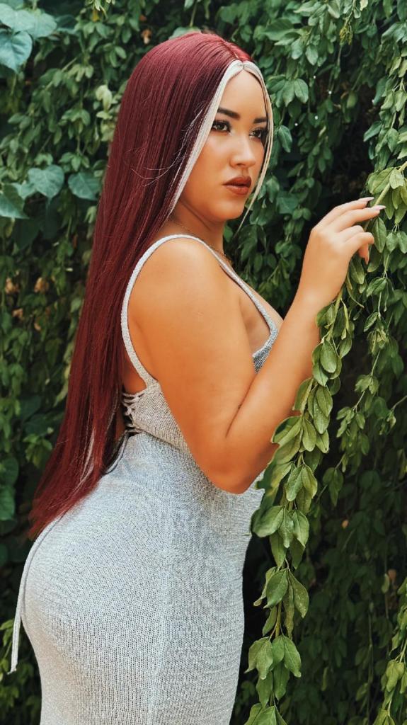 665083906: Chica busca chico en Málaga