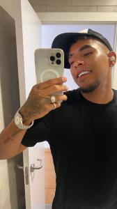 610332209: Chico busca chica en Sevilla