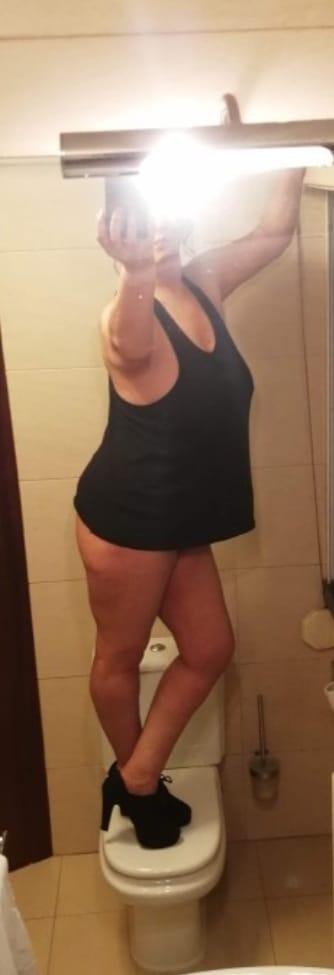 Chica busca chico en La Coruña: 