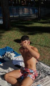 645392017: Chico busca chica en Madrid