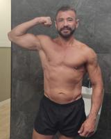 611632790: Chico busca chica en Madrid