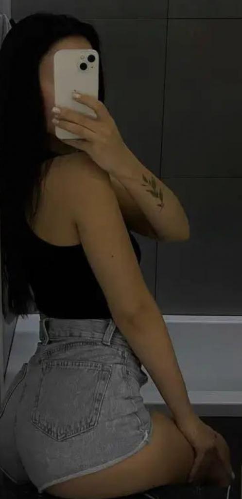 Chica busca chico en Zaragoza: 