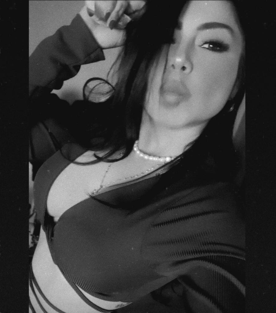 Chica busca chico en Mallorca: Chica busca chico