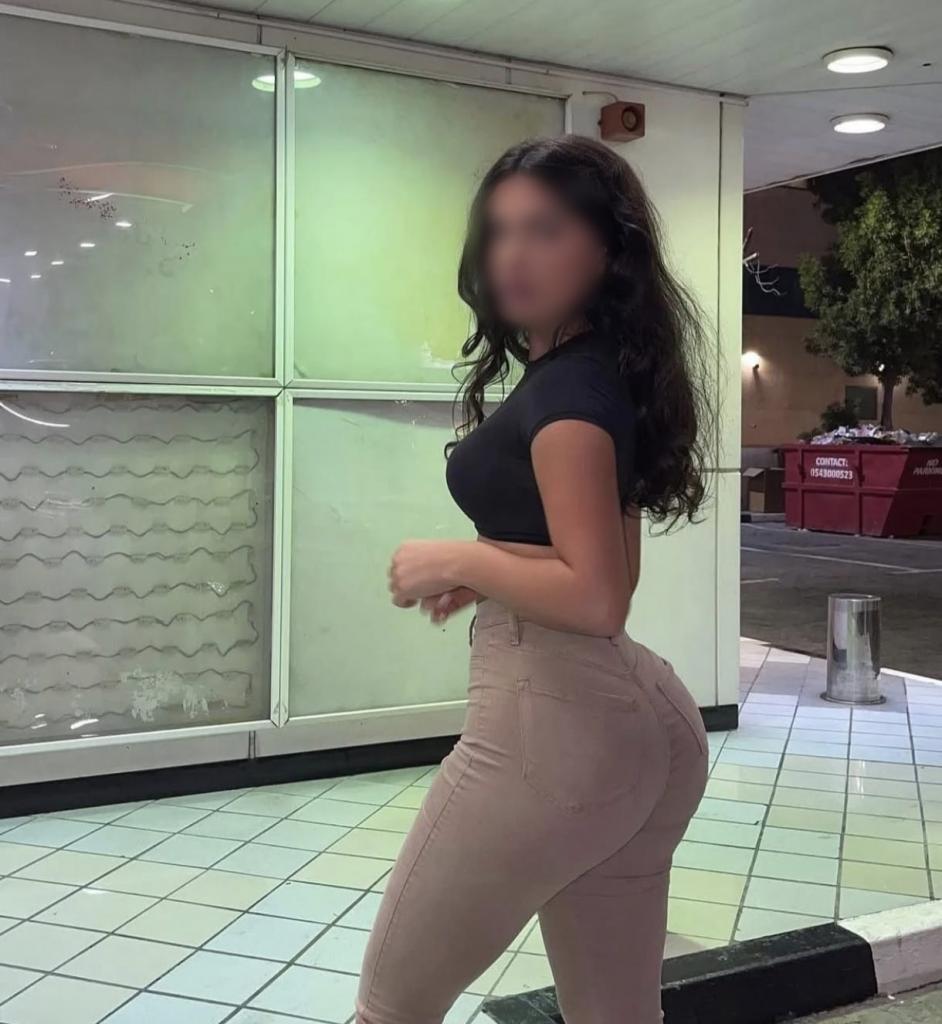 Chica busca chico en Tenerife: 