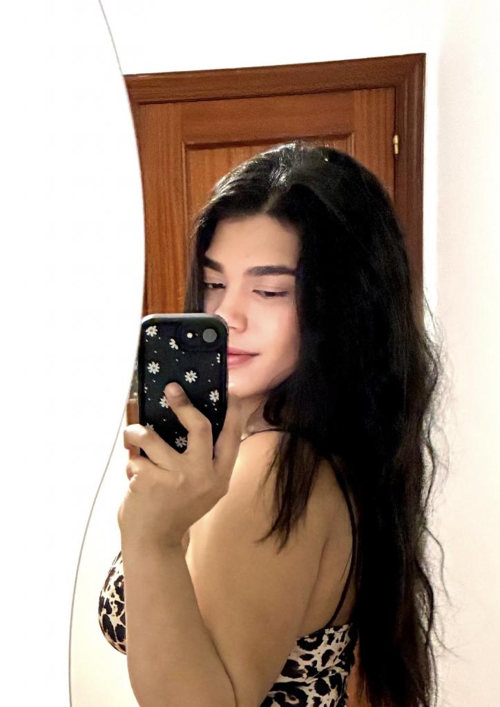 Chica busca chico en Tenerife: 