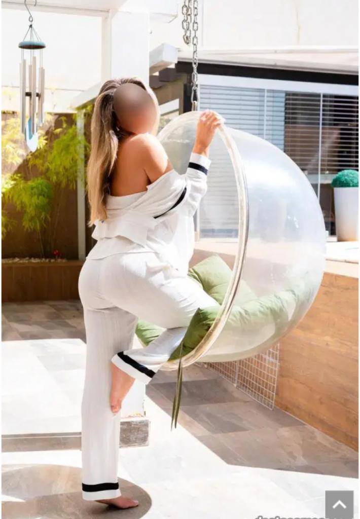 Chica busca chico en Tenerife: Chica busca chico