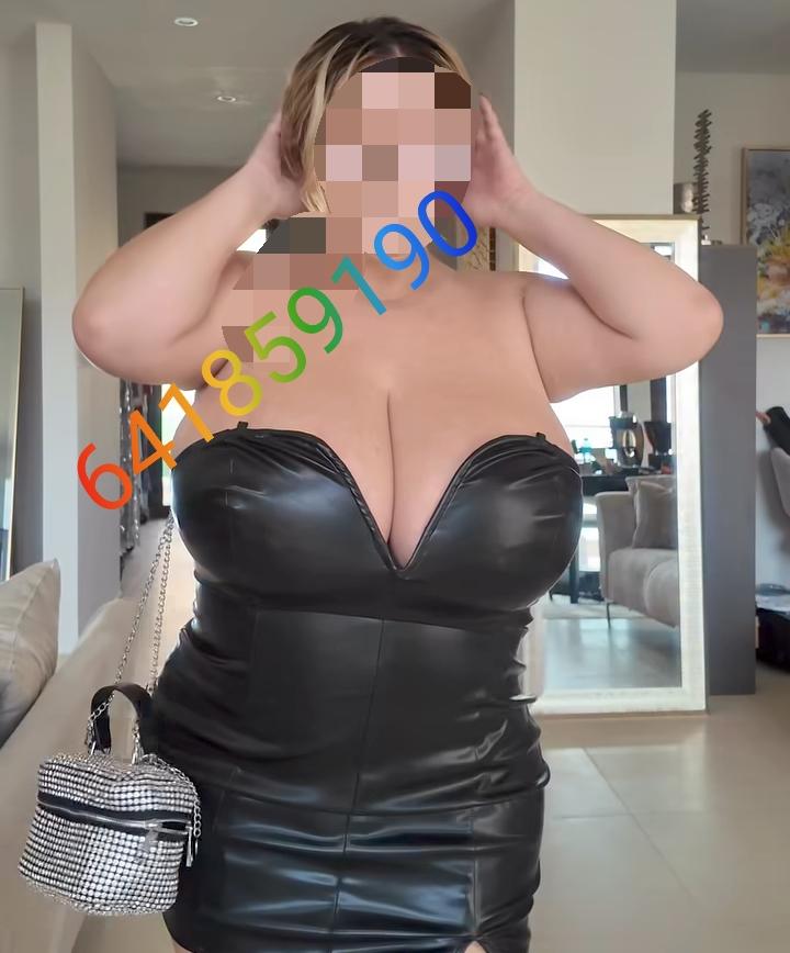 Chica busca chico en Cádiz: 