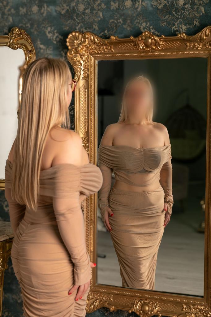 678797126: Chica busca chico en Madrid