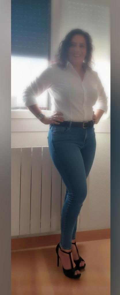 Chica busca chico en Navarra: 