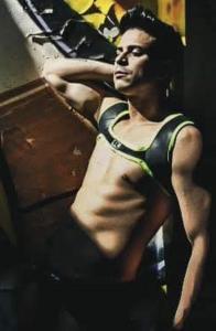 672586779: Chico busca chica en Gerona