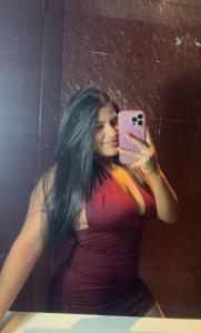 615876540: Chica busca chico en Gerona