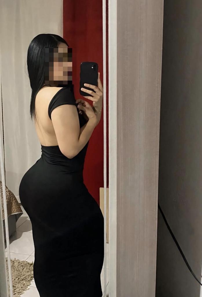 Chica busca chico en Las Palmas: Chica busca chico