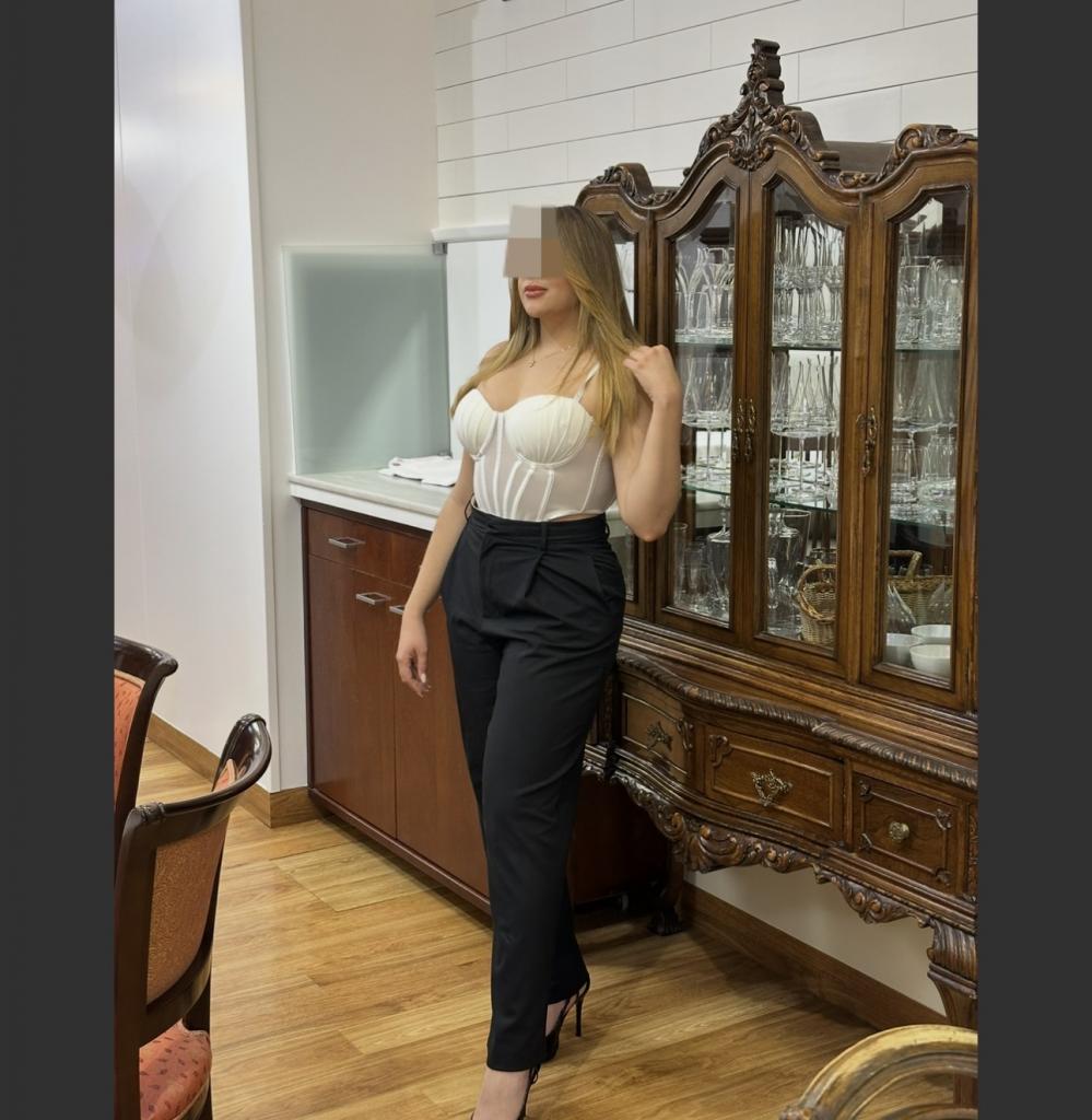 Chica busca chico en Barcelona: 