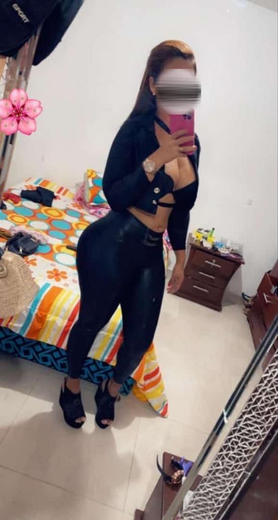 Chica busca chico en Formentera: 