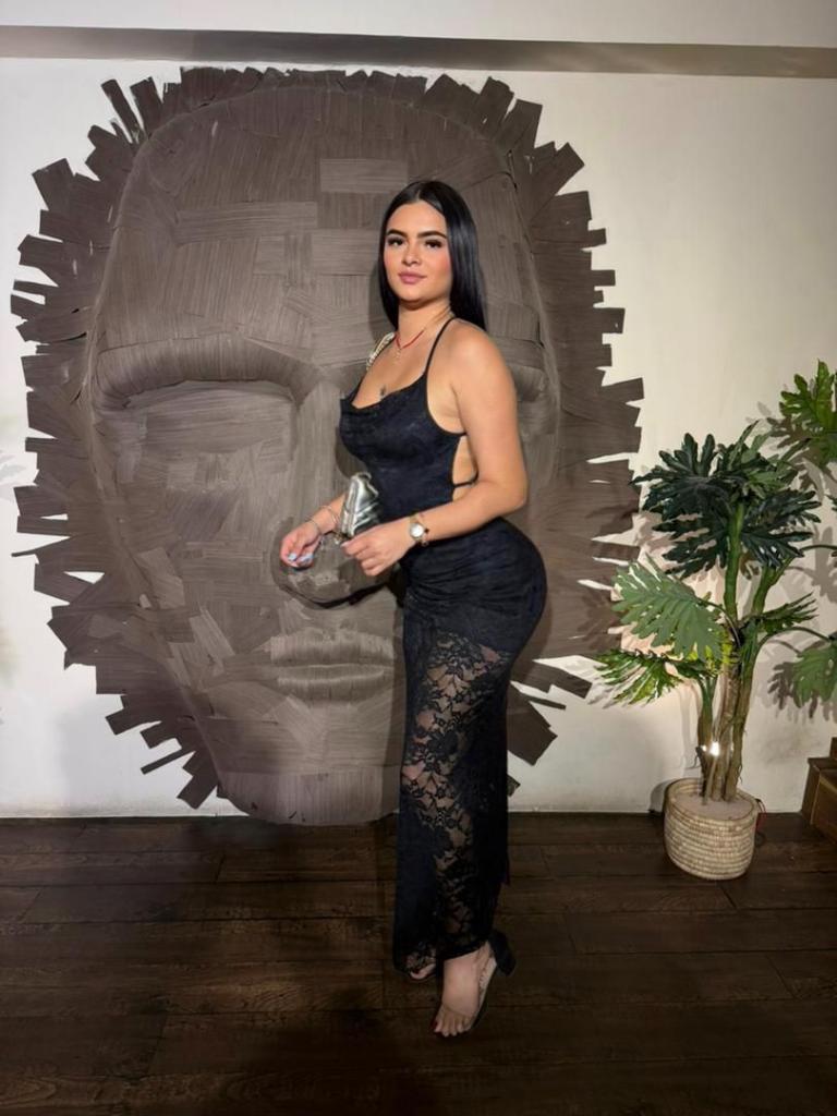 671278568: Chica busca chico en Huelva