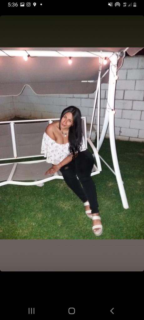 Chica busca chico en Cádiz: 