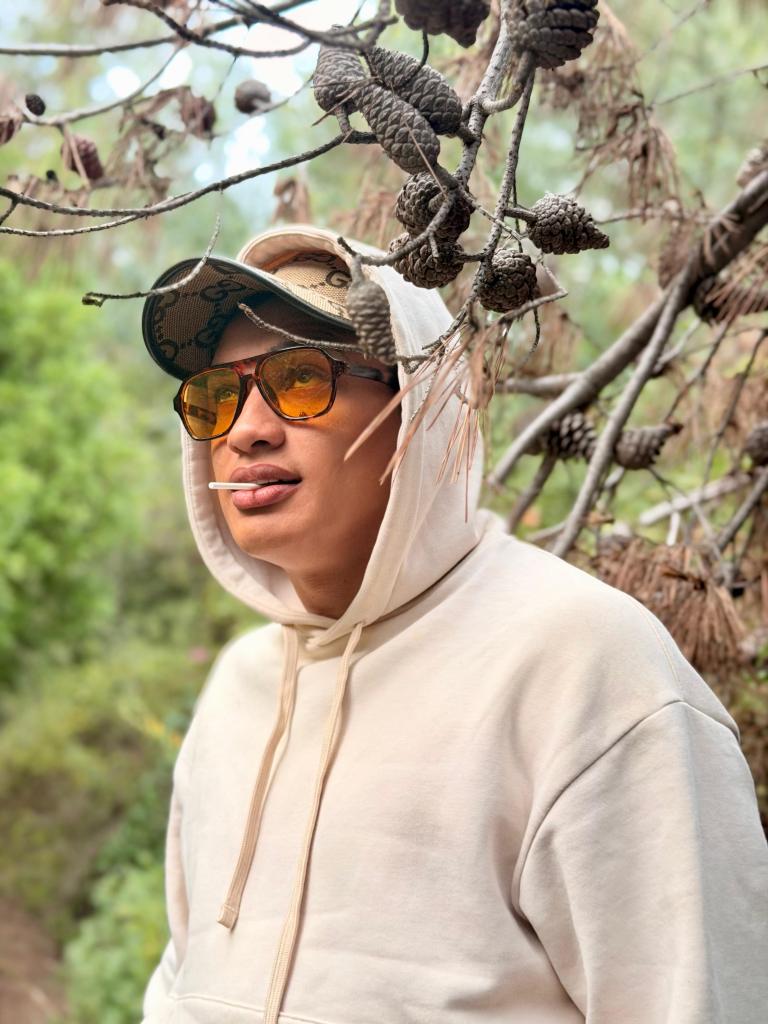 Chico busca chica en Málaga: 