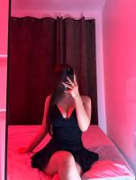 643812939: Chica busca chico en Madrid