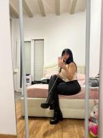 634802987: Chica busca chico en Barcelona