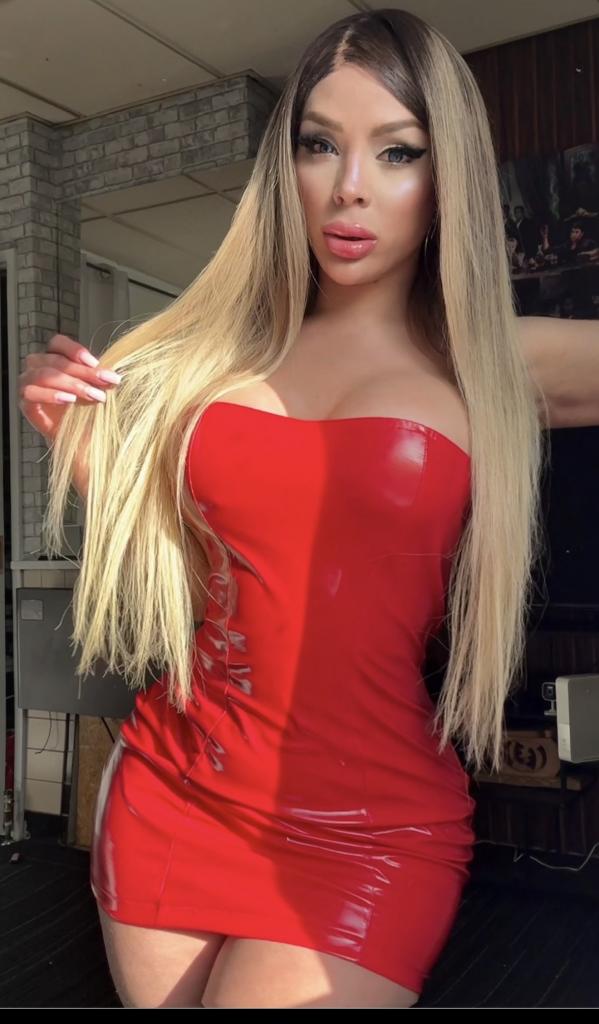 627069463: Travesti en Madrid