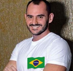 Chico busca chica en Las Palmas: 