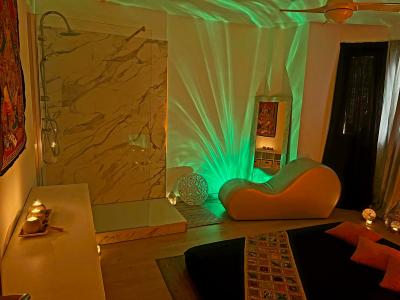 Chica busca chico en Mallorca: 