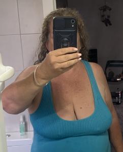663807852: Chica busca chico en Almería