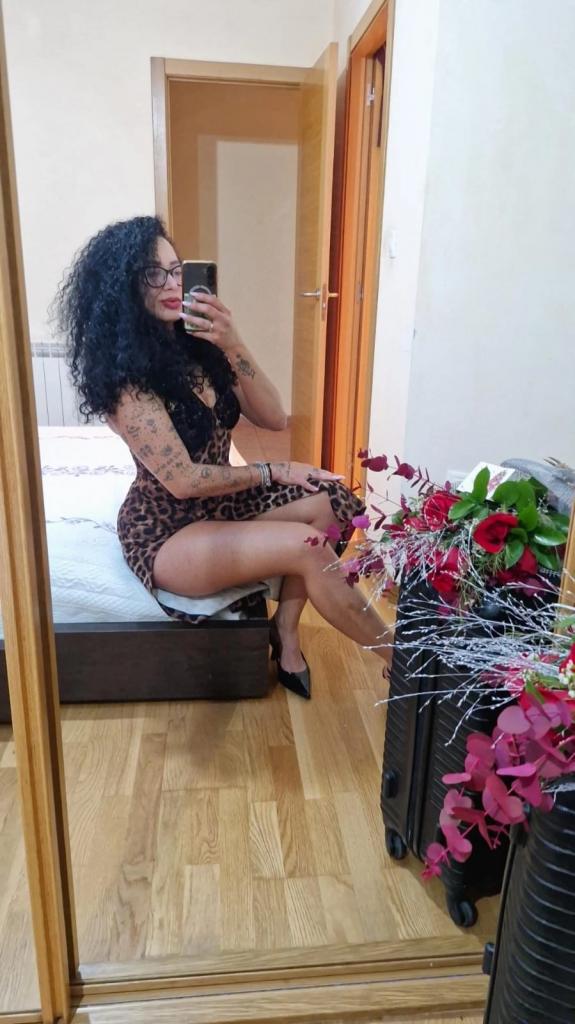 Chica busca chico en Orense: 