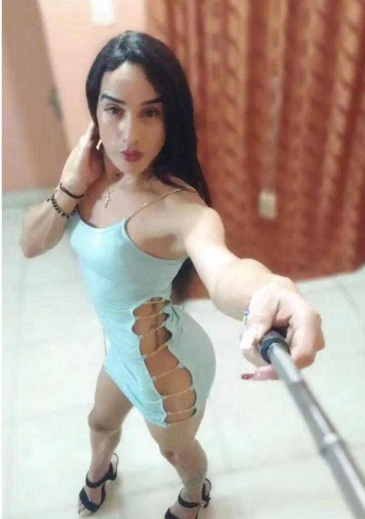 687419600: Travesti en Barcelona