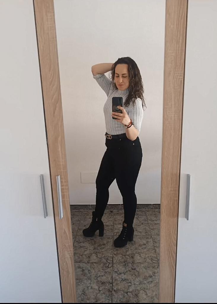 627066146: Chica busca chico en Tenerife