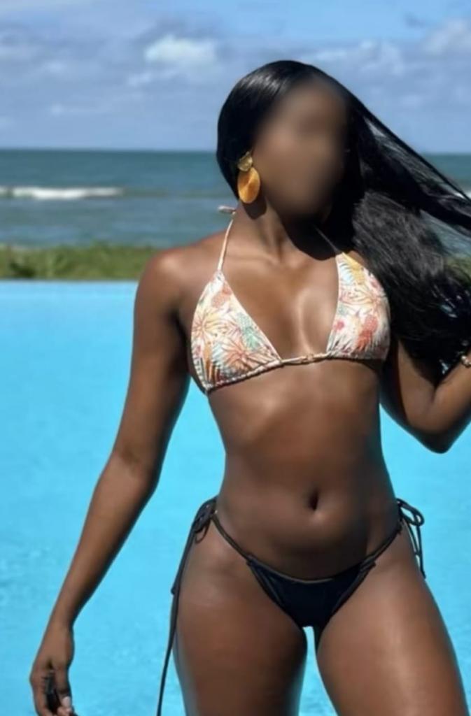 Chica busca chico en La Coruña: 